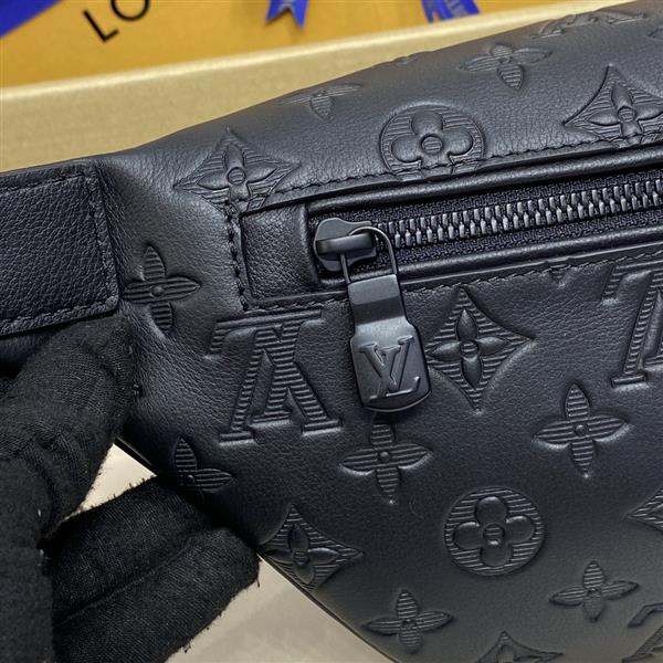 2026120181030332 460